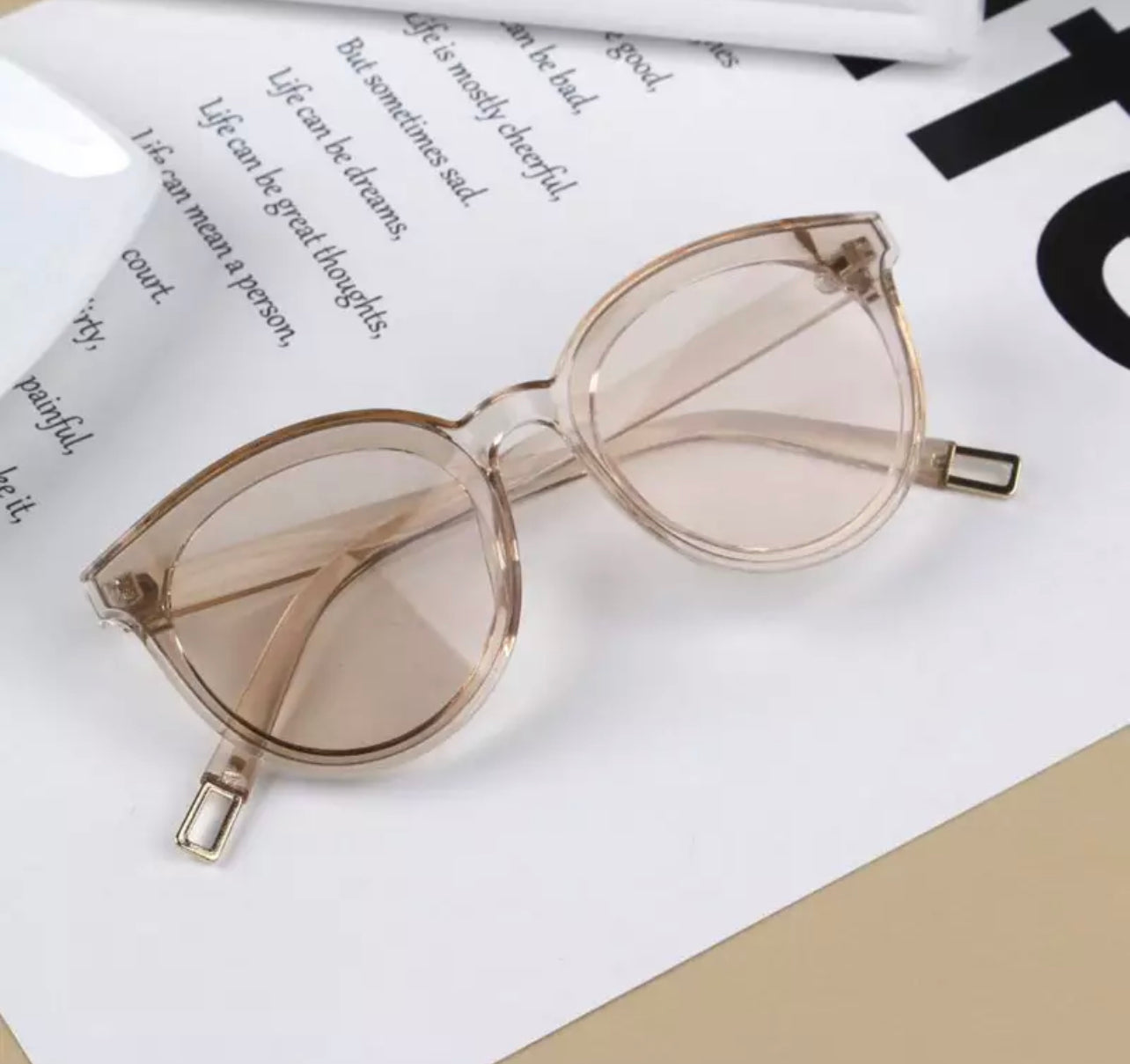 Cream Vacation Shades